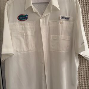 Columbia Men's Cream Short Sleeve Button Down Shirt